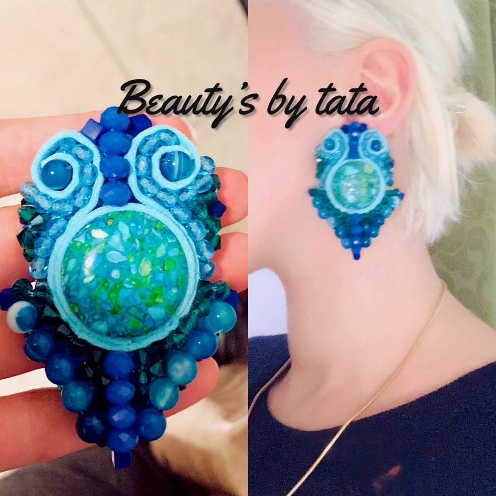 Handmade new gorgeous blue earring